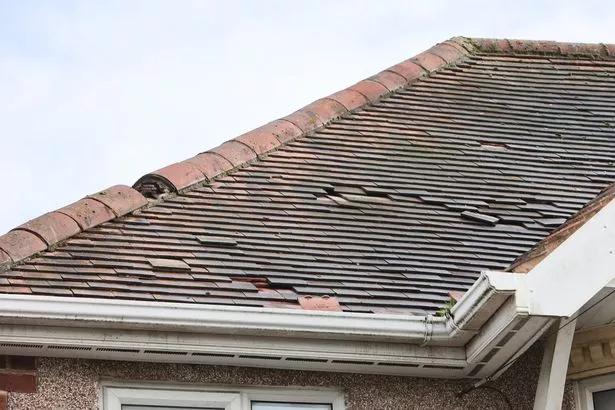Roofing Problems - Broken Tiles