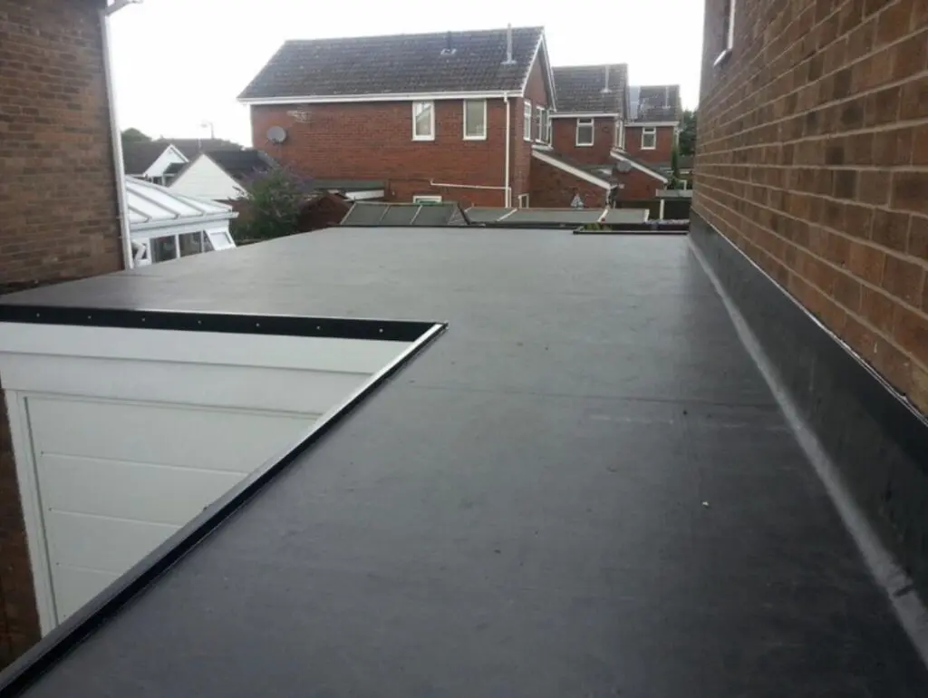 flat roof large